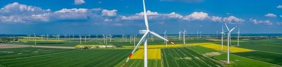 2.800 turbines are installed in Schleswig-Holstein. - © Batcam.com