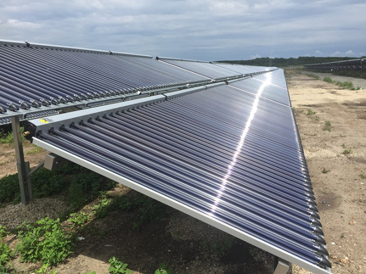 Die Solarthermie hat ihre Stärken vor allem vor allem in der Nah- und Fernwärme und bei der Bereitstellung von Prozesswärme. - © Stadtwerke Senftenberg
 Die Solarthermie hat ihre Stärken vor allem vor allem in der Nah- und Fernwärme und bei der Bereitstellung von Prozesswärme.