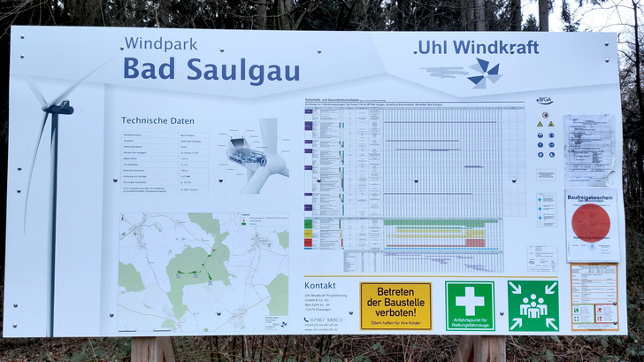 Oberschwäbischer Windpark bei Bad Saulgau, bisher der einzige weit und breit in der Region - © Tjhr53 - Wikimedia Commons (CC BY-SA 4.0)