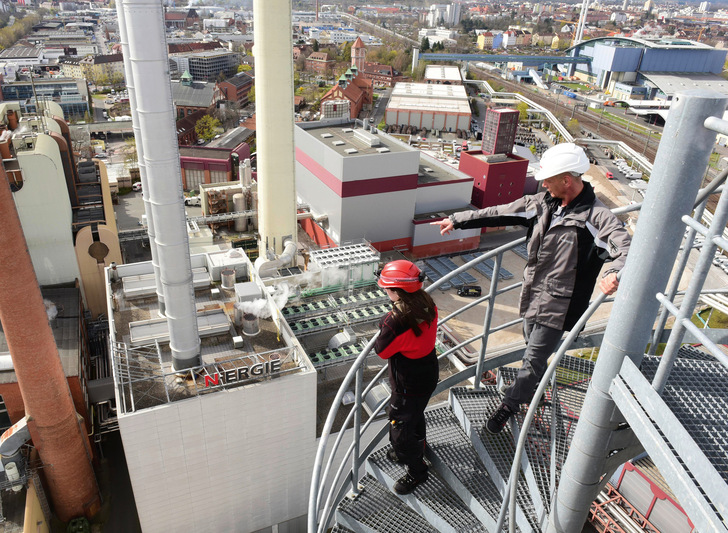 Blick vom Wärmespeicher auf das N-Ergie-Gelände am Standort Sandreuth - © Foto: Claus Felix - N-ERGIE