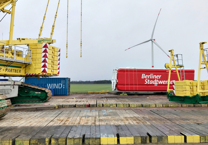 Viele Stadtwerke ergreifen jetzt die Chance, selbst in einen Windpark zu ­investieren. - © Foto: Berliner Stadtwerke