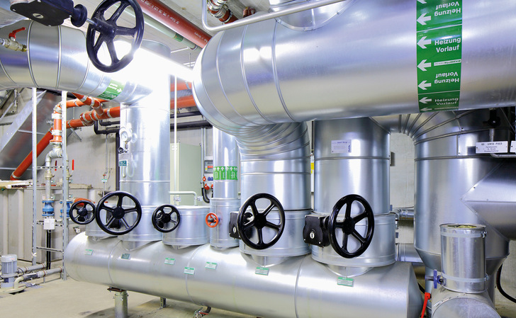 Mit dem Heizwerk Riem ging 2004 die erste SWM Geothermie-Anlage in Betrieb. - © Foto: SWM Mit dem Heizwerk Riem ging 2004 die erste SWM Geothermie-Anlage in Betrieb.