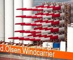 siemens baut Riffgat | Der Lerneffekt und der Anreiz zum Investieren in neue und immer effizientere Errichterschiffflotten wie hier im Siemens-Windpark Riffgat wachsen mit der Turbinen-Installationsmenge in der Nordsee. - © Siemens