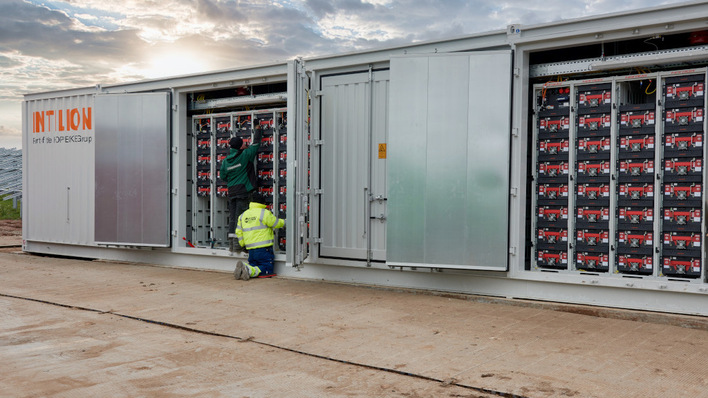 © Intilion Die Zuschüsse für den Netzanschluss von Speichern soll es nach dem Willen der BNetzA weiterhin geben.