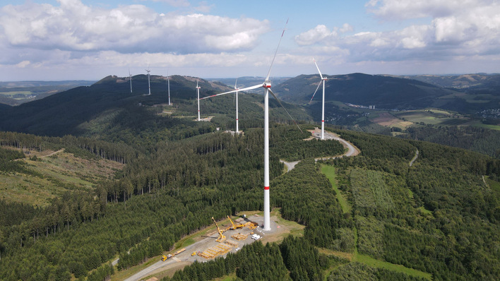 © MVV/Juwi Windpark Olsberg-Mannstein im Sauerland (Hochsauerlandkreis) mit sieben V126 und 24 Megawatt, Inbetriebnahme September 2024