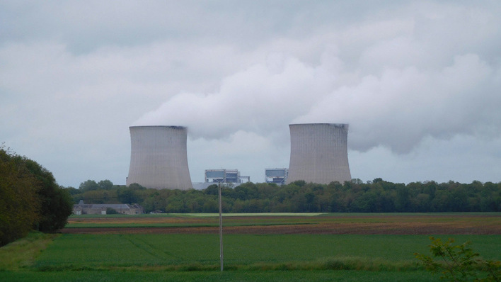 © Velka Botička Die Aussichten für die Wirtschaftlichkeit der französischen Kernkraftwerke wie die Anlage in Saint-Laurent-Nouan bei Orléans sind eher durchwachsen.