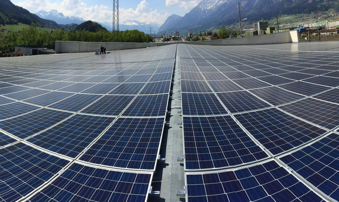 © Tyrol PV Betreiber von großen Solaranlagen in Österreich müssen in Zukunft noch mehr Erlöse abführen.