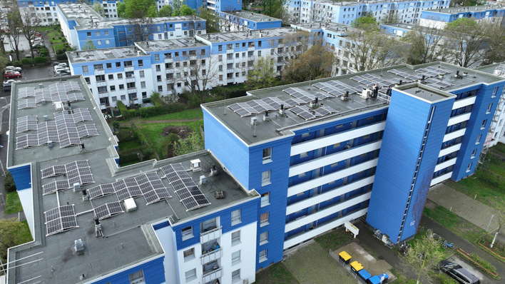 © LEG/Solarwatt Die Bundesregierung verpasst mit der von ihr vorgelegten Novelle des EnWG wichtige Chancen, die Energiewende zu beschleunigen. Es fehlt unter anderem eine Klärung, was eine Kundenanlage ist.