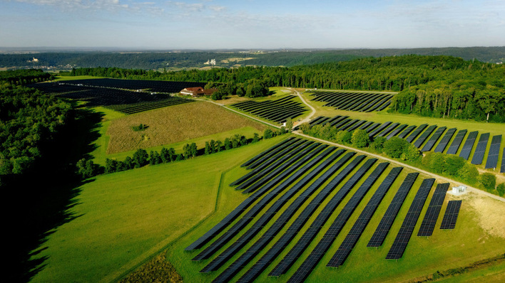 © Paul Gärtner/EnBW Zum Solarpark in Gundelsheim gesellen sich in den kommenden Monaten noch zwei Windkraftanalagen.